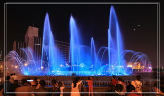 泉城廣場(chǎng)音樂(lè)噴泉夜景